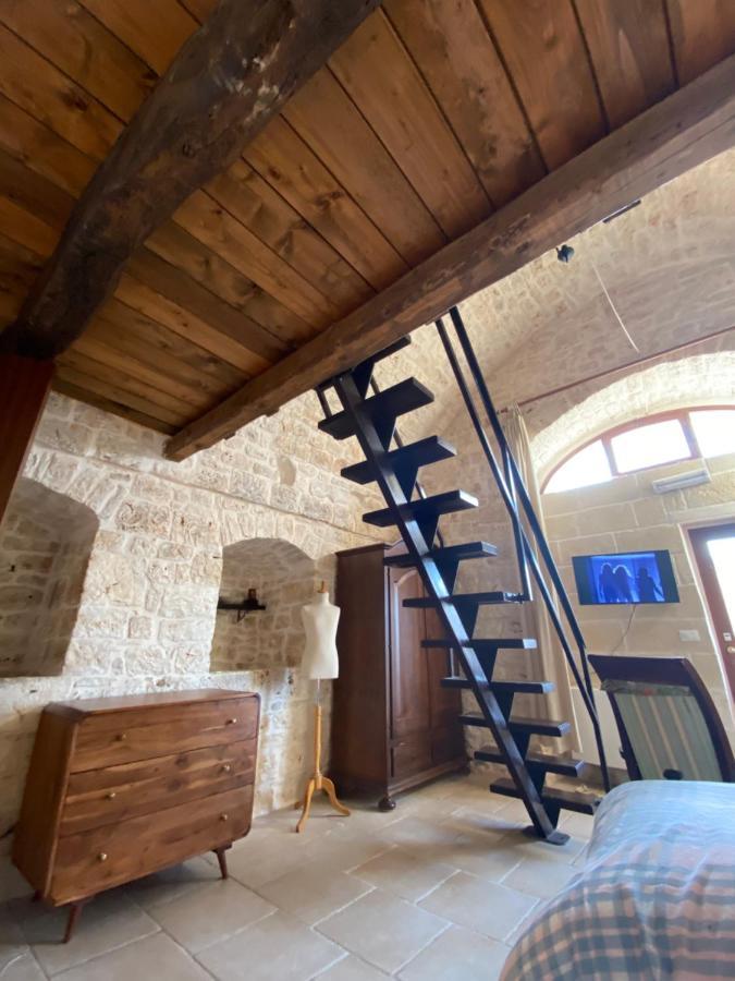 Bed and Breakfast La Guendalina Masseria E Casa Particular Монополи Экстерьер фото